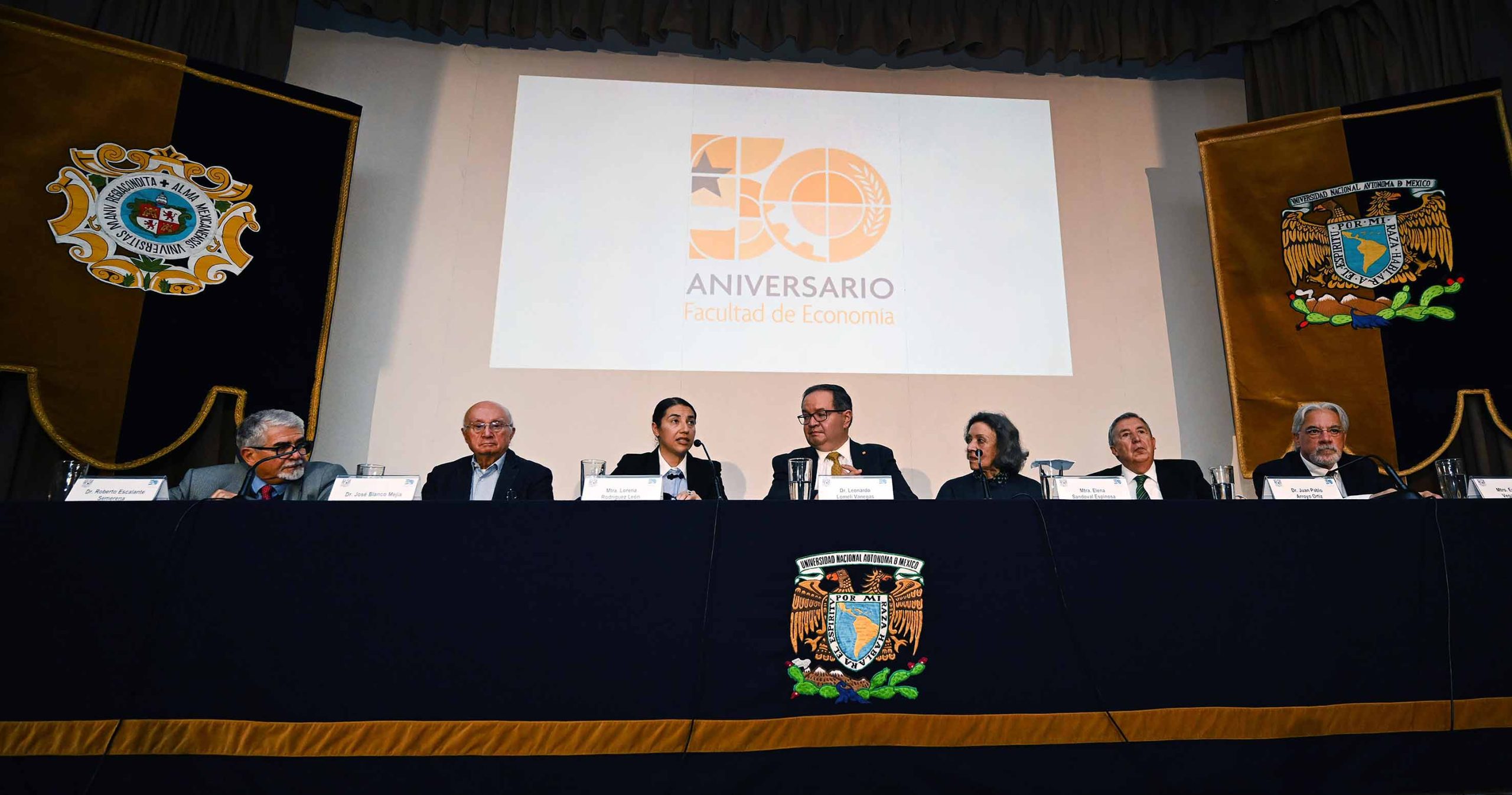 Facultad de Economía de la UNAM ha propuesto y seguirá proponiendo alternativas de desarrollo para México: Rector