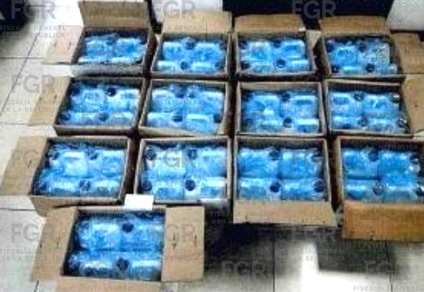 Lleva FGR a proceso a una persona detenida con más de 200 litros de clorhidrato de metanfetamina
