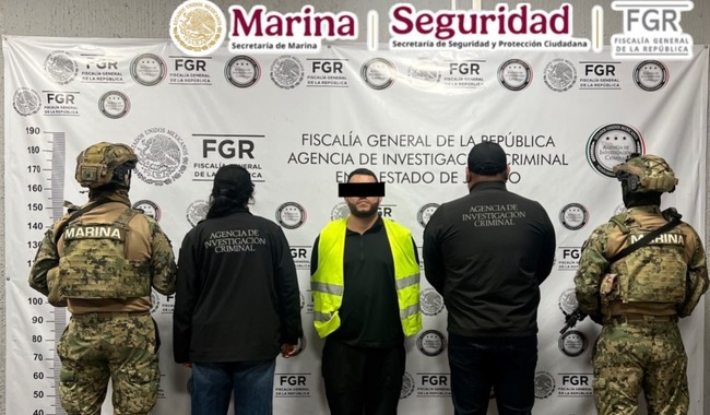 Detienen a operador