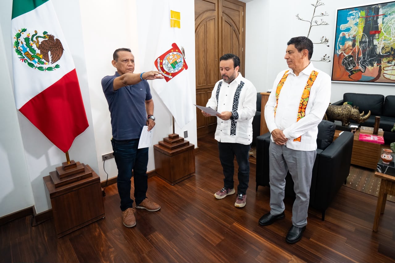 Designa gobernador a Francisco Vásquez como comisionado Municipal en Juchitán de Zaragoza