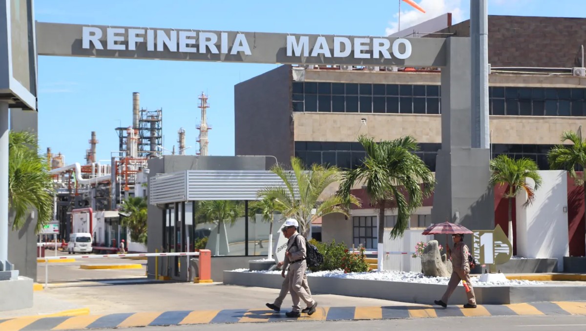 Realizan autoridades acciones de atención y verificación en descargas de la Refinería Madero