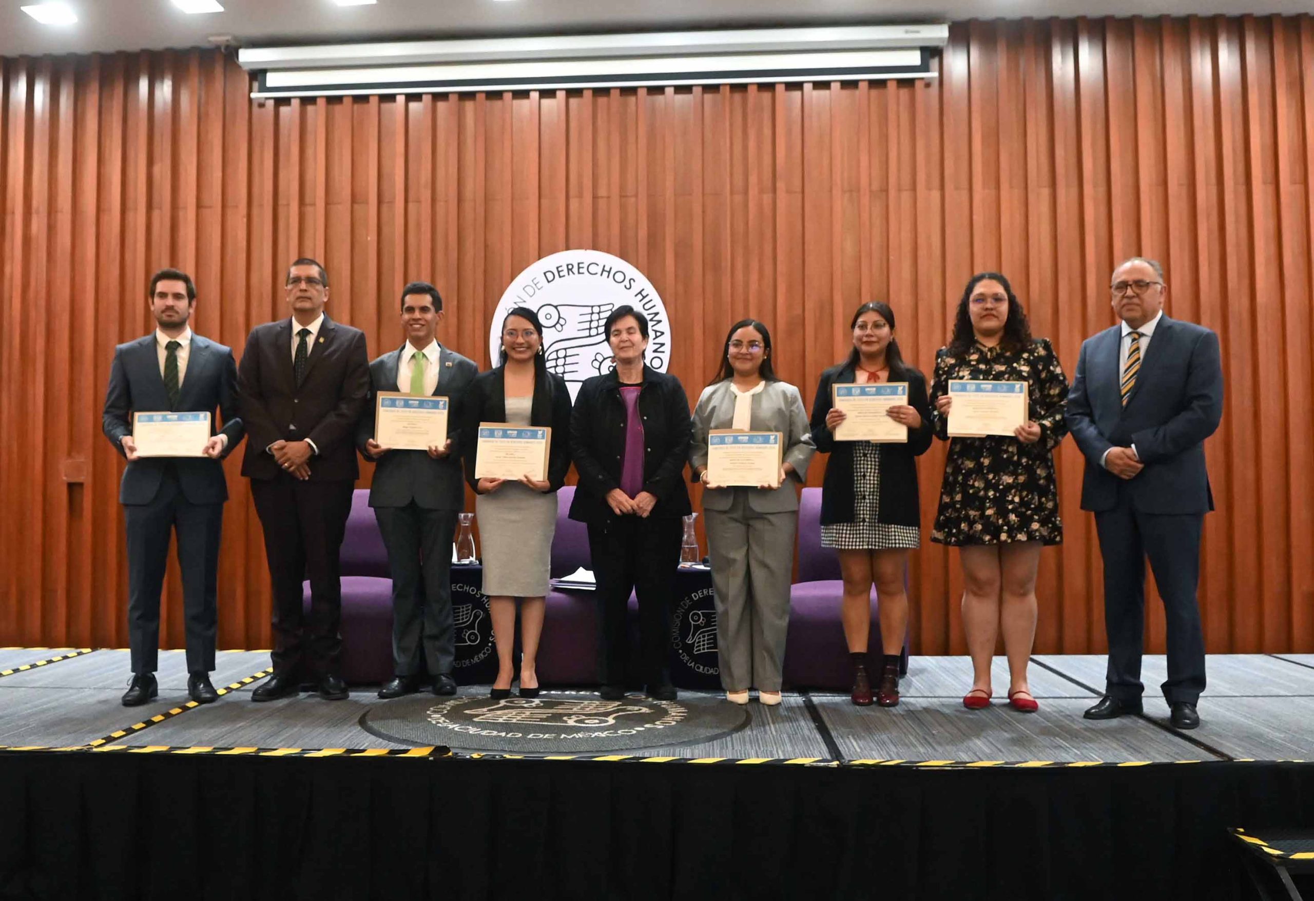 Distinguen la UNAM y la CDHCM aportes de jóvenes a los derechos humanos